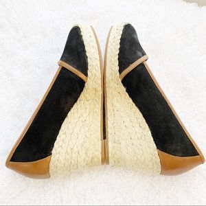 Nurture Wedge Black shoes Size 7.5M